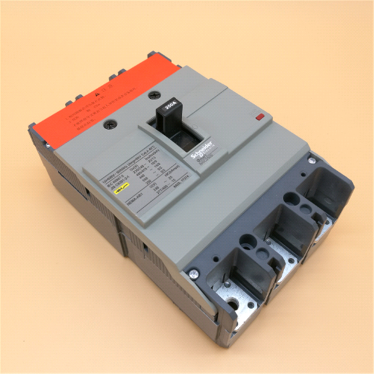 ؼʩ͵ ܿǶ·  EZD 100E3100N 3P80A 100A 