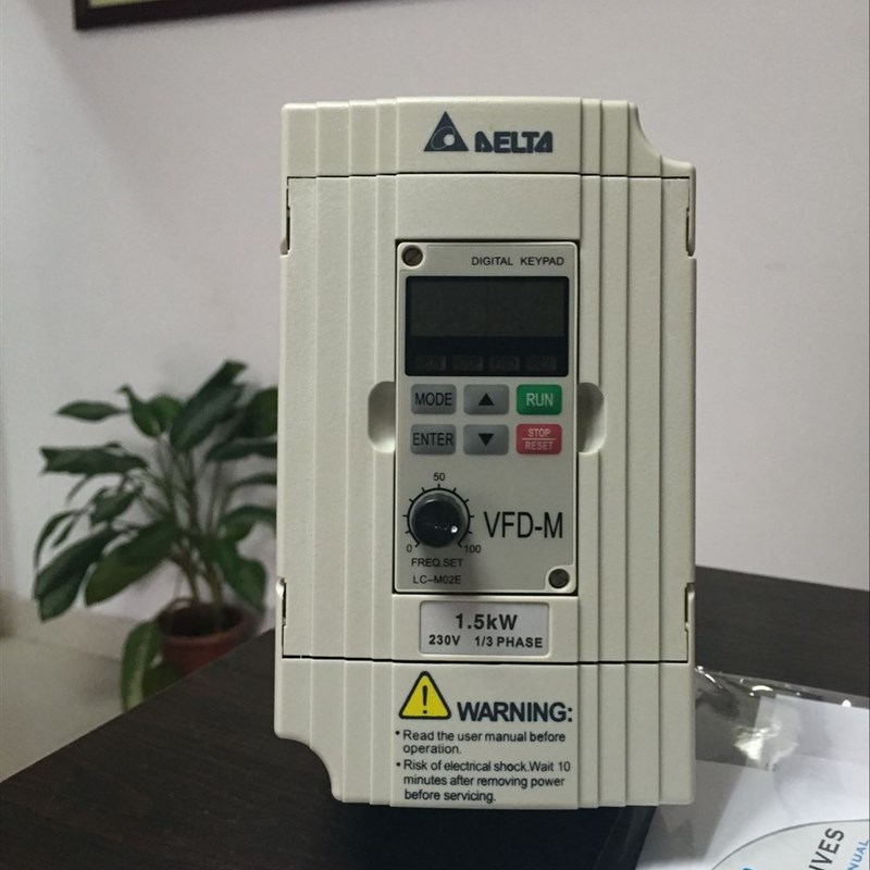 ̨ƵϵVFD055M43A+5.5KW+380V+ֻ